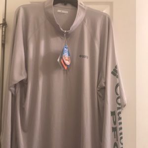 Columbia long sleeve shirt